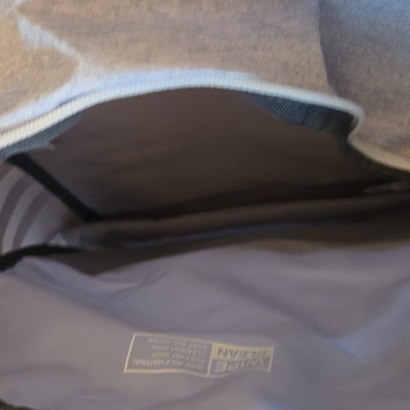 Adidas backpack - Picture 3 of 9